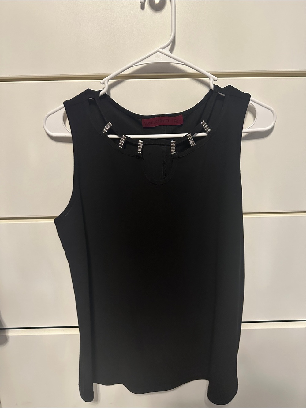 Scarlett Black Jewel-Embellished Sleeveless Camisole
